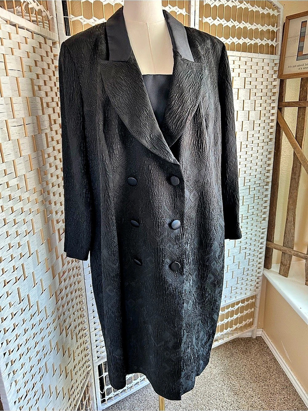 LOUIS FERAUD Silk Blend Crinkled Jacquard Button-Down Dress Coat Black 16 Vintag